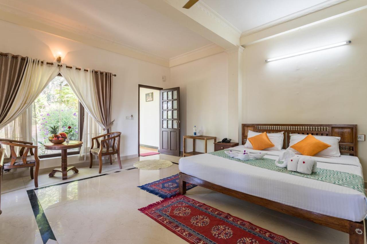 Violet Woods Hotel Munnar Bagian luar foto