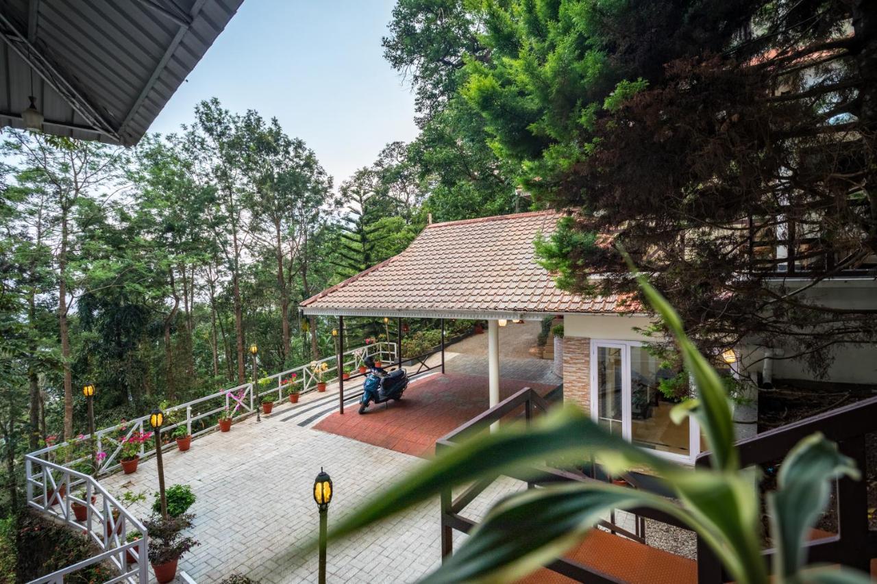 Violet Woods Hotel Munnar Bagian luar foto